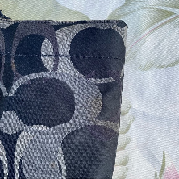 Coach Signature Optic Carly Shoulder Tote Bag black and gray - Picture 9 of 11